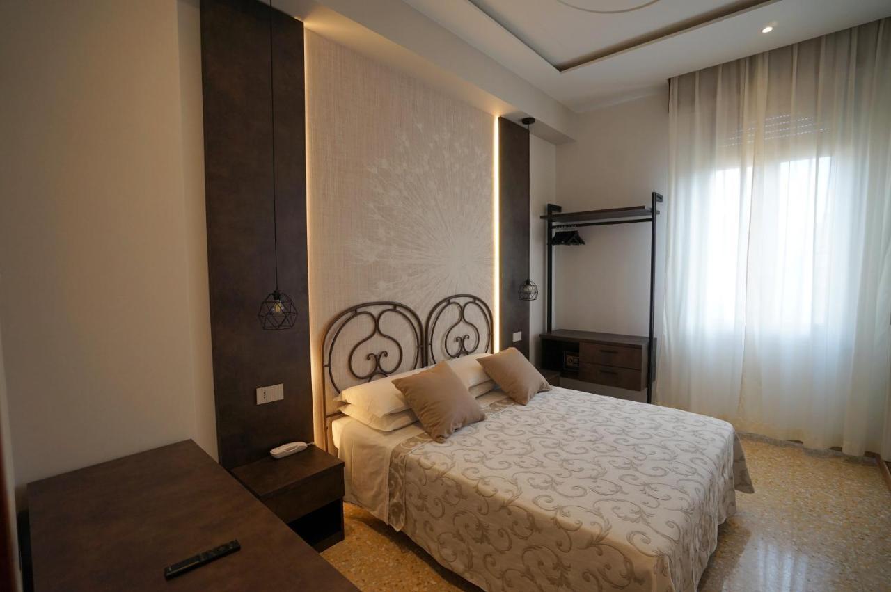 Hotel Villa Fulgida 카톨리카 외부 사진